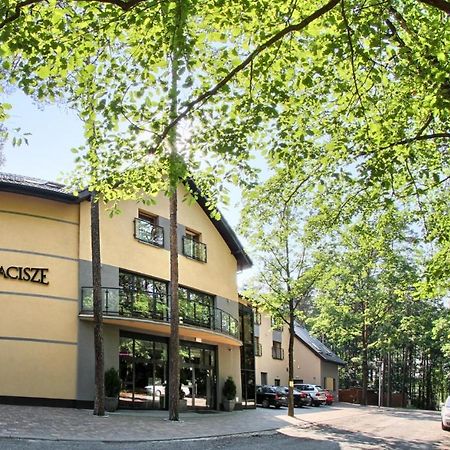 Hotel Zacisze Турава Екстериор снимка