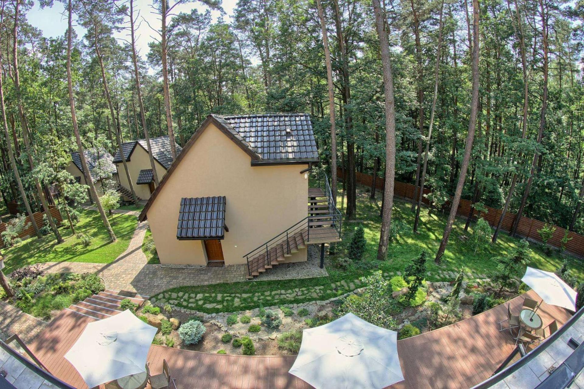 Hotel Zacisze Турава Екстериор снимка