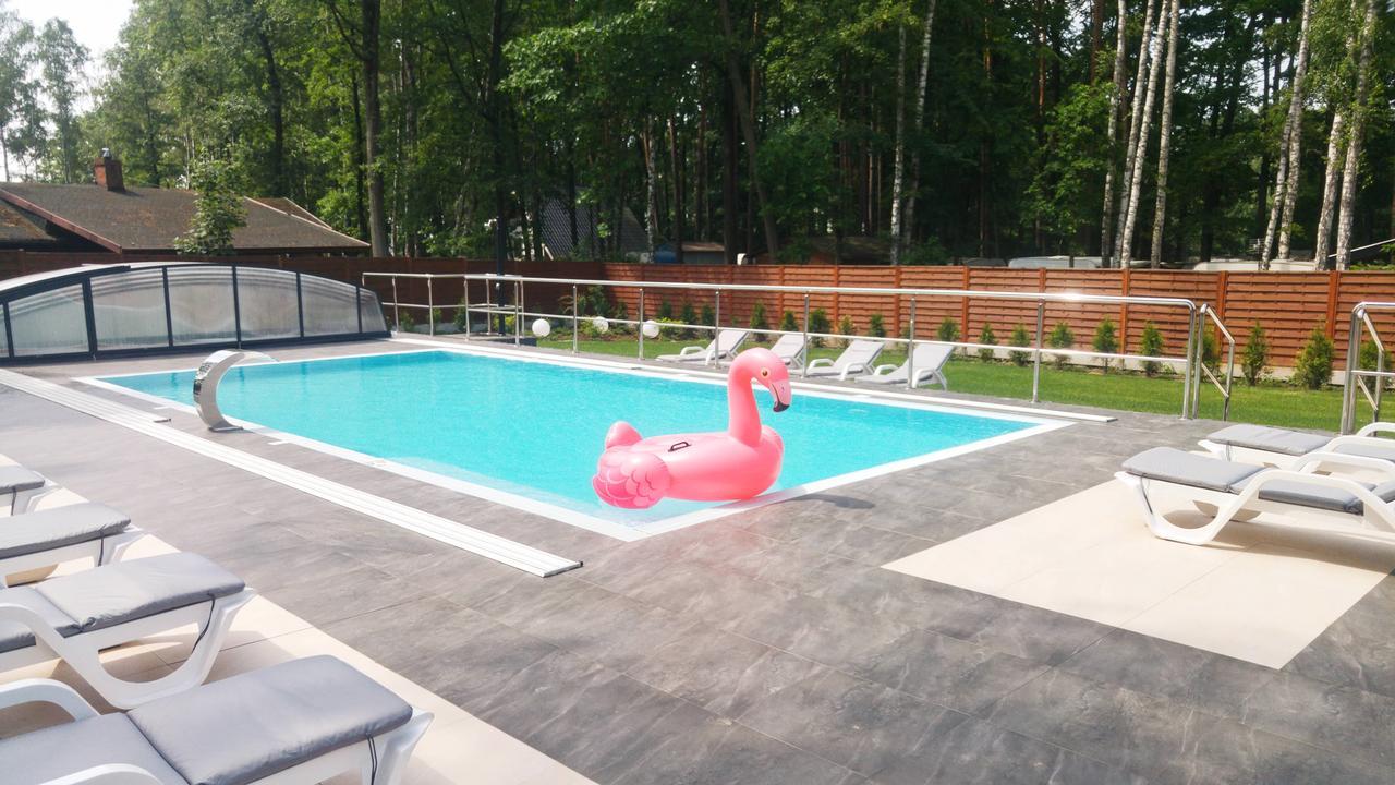 Hotel Zacisze Турава Екстериор снимка