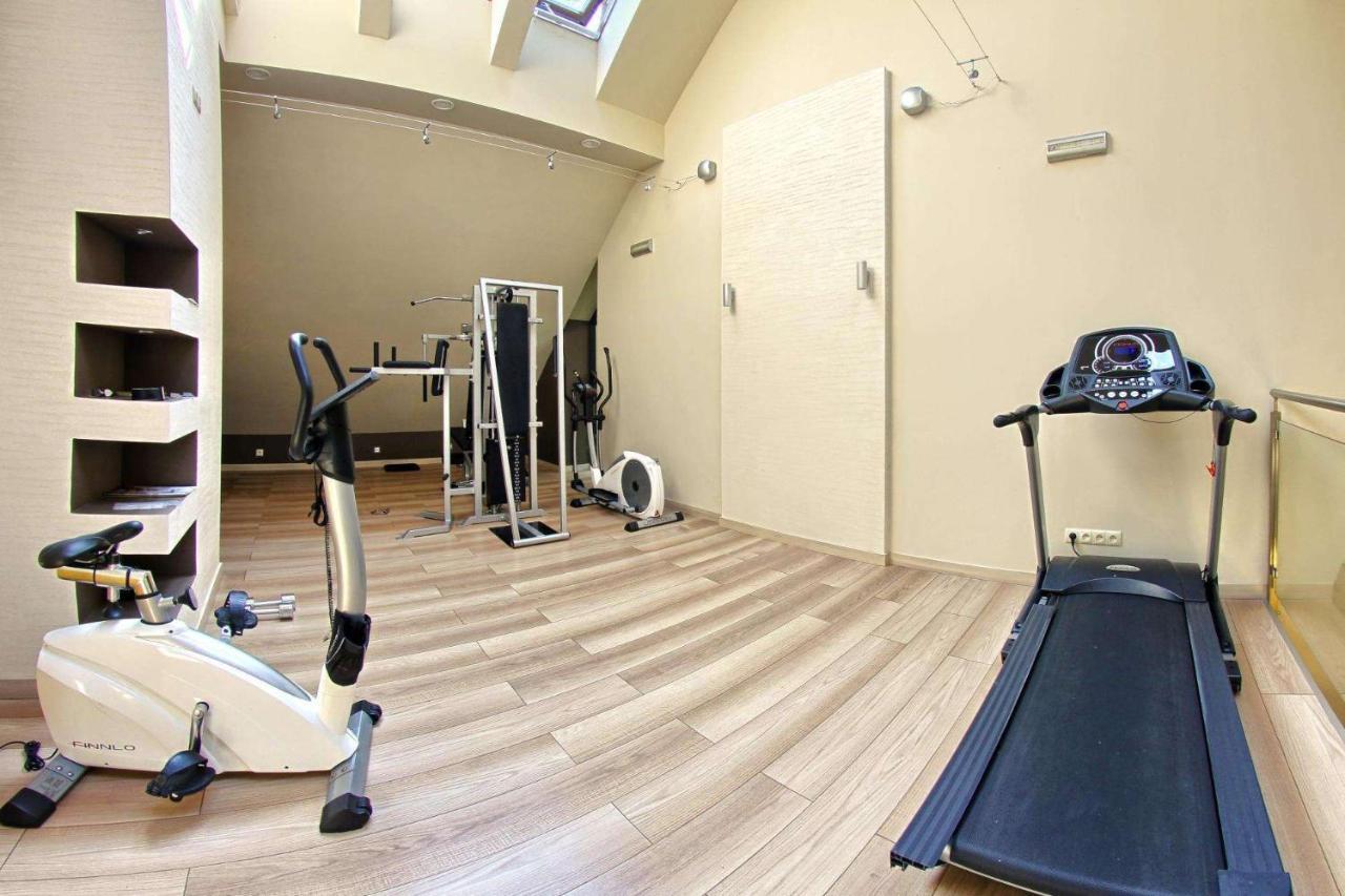 Hotel Zacisze Турава Екстериор снимка